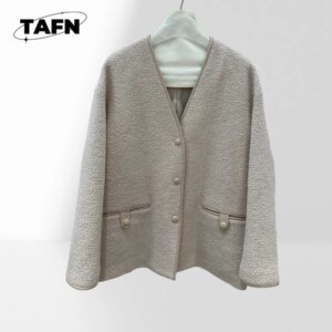 Pure Sheepskin Exquisite Beautiful Trendy Comfortable Thick Style Vintage Charm Premium Cashmere Cardigan Warm and StylishAD1216