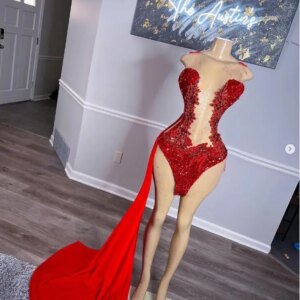 Red Sparkly O Neck Short Prom Dresses Beaded Crystal Dress Birthday Party Gowns See Through Gown Mini Cocktail customsized