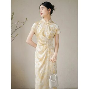 Chinese style silk cheongsam The new Hanfu style is comfortable, soft, and light luxury dress, cheongsam is high-end