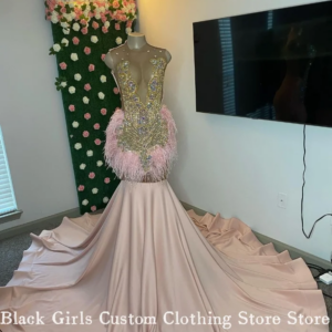 Luxury Diamante Feather Mermaid Prom Party Dress Custom For Women Shiny Sexy See Through Beaded Lotus Root Pink Evening Gowns