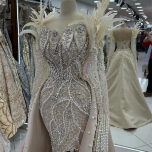 Dubai Luxury Champagne Evening Dresses with Detachable Train Feathers Bead Pearl Mermaid Wedding Party Dress Vestidos Formales