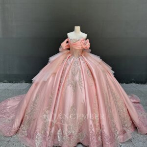 Quinceanera Dresses With Short Sleeves Exquisite Ball Gown Off Shoulder Sequined Beading Sweet Vestidos De XV Anos Customized