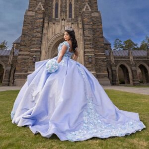 Luxury Off the Shoulder Shiny Quinceanera Dresses Ball Gown Applique Lace Flower Beads Sweet 16 Dresses Lace-Up Birthday Party