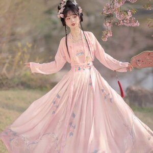 Hanfu female four-piece waist skirt red heavy industry embroidery ancient costume Xianqi elegant
