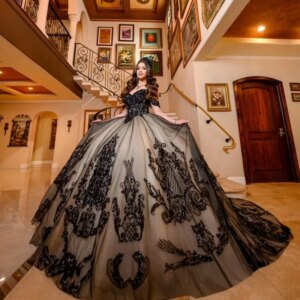 Customized black Off Shoulder Quinceanera Dress sequin applique beads Lace trailing vestidos de 15 Quinceanera