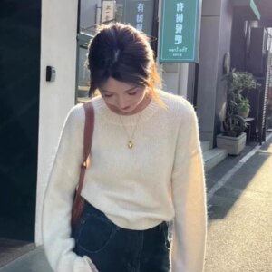 New autumn and winter pure cashmere women’s round neck lace-up pullover women’s slimming seamless undergarment