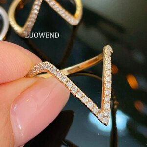 LUOWEND 100% 18K White/Yellow Gold Rings Fashion V-Shaped Real Natural Diamond Engagement Ring for Women High Wedding Jewelry