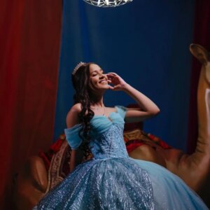 Customized Shinyturquoise Quinceanera Dress Off Shoulder Lace applique crystal Long tail vestidos de 15 Quinceanera
