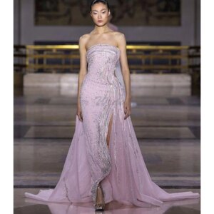 Exquisite Strapless Sleeveless A Line Vent Evening Dresses For Women Floor Length Sweep Train Sparkle Ctystals Fit Banquet Gown