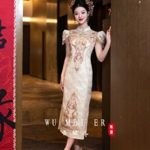 Wedding Xiuhe Dress Bride 2025 New Thin Chinese Toast Bride Dress Engagement Long Chinese Cheongsam