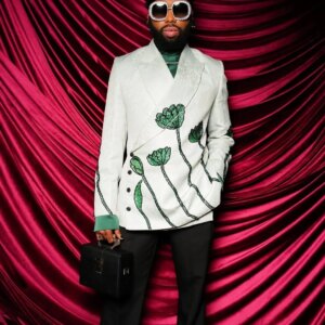 White Jacquard Men Suits 2 Piece Blazer+Pant Beaded Flower Prom Wedding Tuxedo Coat Customized Formal Office Jacket Trousers