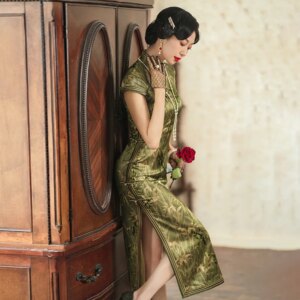 High Quality Green Handmade Flower Button Real Silk Improved Cheongsam Chinese Women’s High Sense Suzhou Long 2024
