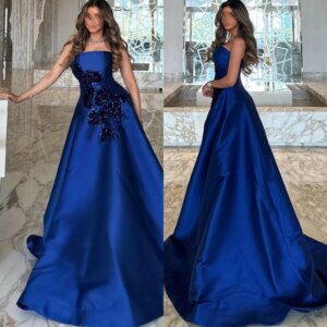 Customized Satin Strapless A-Line Evening Dress Exquisite Beading Prom Dresses Fashion Appliques Special Occasion Gowns