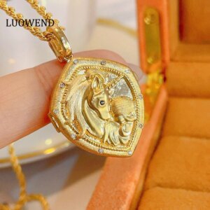 LUOWEND 100% 18K Yellow Gold Pendant Luxury Unicorn Shape Elegant Style Necklace Pendant for Women High Party Jewelry