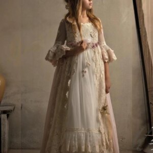 A-Line Lace Tulle Tiered Flower Girl Dresses Bell Sleeves Bow Sashes Birthday Party Dress First Holy Communion Baby Ball Gown