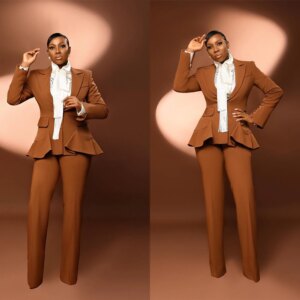 Elegant Brown Mother of the Bride Dresses 2 Pieces Notched Lapel Jacket Wide Legs Pants Ruffle Prom Party Formal Customized