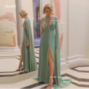 OLOEY Shiny Crystal Pale Green Arabic Women Evening Dresses Split Long Cape Sleeves Prom Gowns Sparkly Formal Occasion Customize