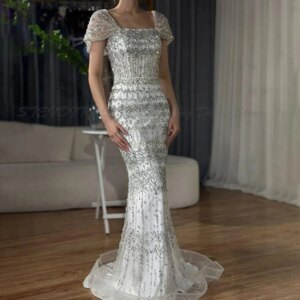 Elegant Celebrity Prom Dresses Square Collar Sleeveless Floor Length Sparkle Crystals High Quality Floor Length Female Gowns