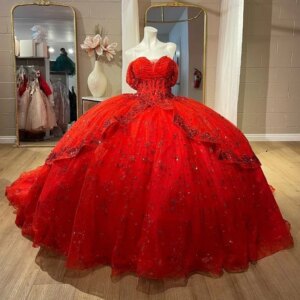 Red Shiny Quinceanera Dresses Off The Shoulder Ball Gown Sequin Applique Lace Crystal Beading Tull Birthday Party Sweet 16 Vesti