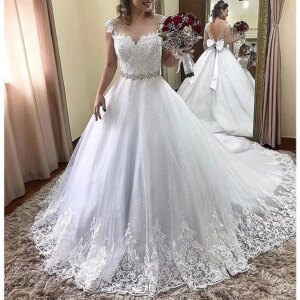 Luxury A Line Wedding Dresses Bridal Gowns Cape Sleeve Garden Bride Dress Sheer Scoop Neck Appliques Vestido De Novia Plus Size