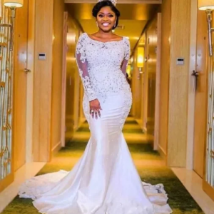 New Mermaid Wedding Dress African Round Neck Lace Long Sleeve Decal Church Train Plus Size Formal Bridal Dress 2025 Customized