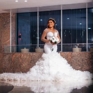 Aso Ebi Plus Size Ivory Mermaid Wedding Dresses Lacefull Pearls Detachable Train Full Sleeves Bridal Gowns Dress Vestidos De No