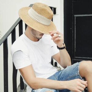 Elegant and fashionable handcrafted top hat with leather fleece straps Japanese-style casual couple man