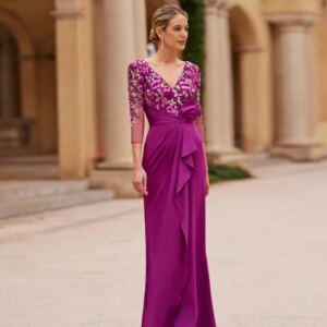 Elegant Mother of the Bride Dresses V-neck 3/4 Sleeves Bridal Party Dresses Flowers For Split Floor-length Mermaid