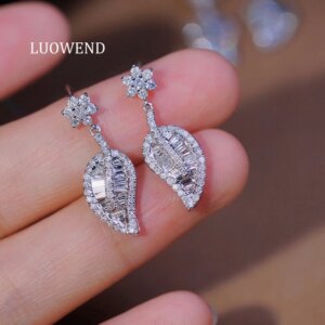 LUOWEND 100% 18K White Gold Earrings Luxury Leaf Shape 1.0carat Real Natural Diamond Stud Earrings for Women High Party Jewelry