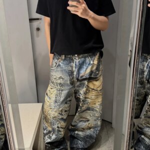 Erosion Hand-Painted Letter Graffiti Printing Digital Wide Leg Flared Jeans for Men and Women