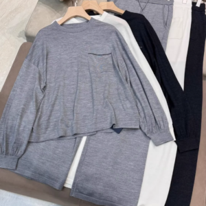 2025 New Women Wool Silk Knitted Set Beaded Pocket Round Neck Long Sleeve Sweater + Elastic Waist Wide Leg Pants Loose Suit