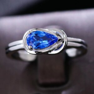 Provence 10K White Gold Solitaire Ring Pear Lab Blue Sapphire For Women Receptacle Setting Customize Gift