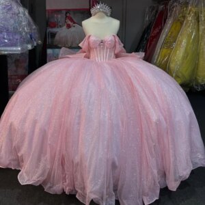 Pink Shiny Shiny Quinceanera Dresses Off Shoulder Ball Gown Sweet 16 Dress Beading Crystal Bow Tull Corset Birthday Party Vestid
