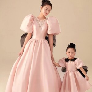Children’s dress pink parent-child clothing studio shooting model 2025 stage performance girls princess dress dress