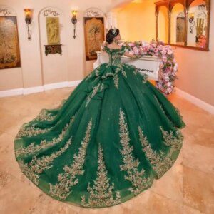 Customized luxury Shiny Green Off Shoulder Quinceanera Dress applique Tull Lace Bow vestidos de 15 Quinceanera 