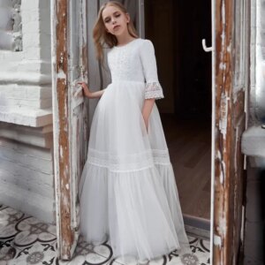 Customized Bohemian Flower Girl Dresses White Tulle Lace Appliques Half Sleeve For Wedding Birthday Party Banquet Princess Gowns