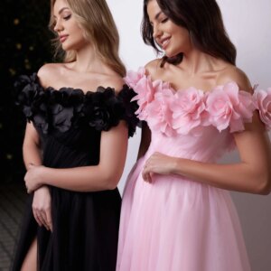 Flowers Ruffles A-line Tulle Evening Gowns Women’s Elegant Exquisite Princess Ball Gowns Off the Shoulder Side Slit Party Dress