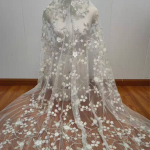 Fashionable Flower Lace Heavily Beaded Leaves Lace Wedding Dress Beautiful Lace Fabric