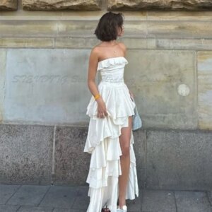 Elegant Evening Dresses Exquisite Strapless A Line Sleeveless Floor Length Backless High Quality Marriage Evening Banquet Gowns