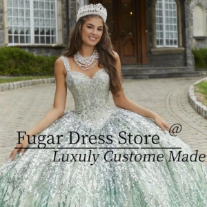Romantic Sweetheart Collar Quinceanera Dresses Sparkling Crystal Beads Detachable sleeve Gowns Vestido De 15 Anos