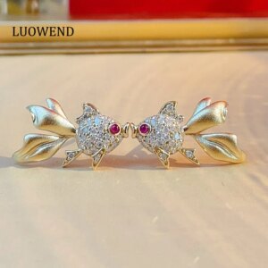 LUOWEND 100% 18K Yellow Gold Earrings Fashion Goldfish Shape Real Natural Diamond Stud Earrings for Women High Party Jewelry
