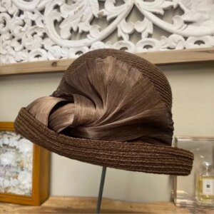 Designer light luxury hat for women travel vacation large overhang