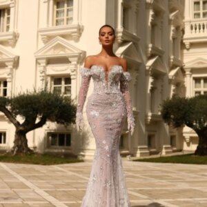 Elegant Sweetheart Wedding Dress 2025 Charming Sleeveless Bridal Gown Romantic Beaded Floor-length Gown Customized