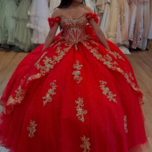 Red Shiny Quinceanera Dresses Off Shoulder Ball Gown Sweet 16 Dress Beading Gold Applique Lace Bow Tull Birthday Party Vestidos