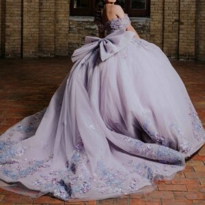 Luxury Light Lilac Quinceanera Dresses Lace Appliqued Lace Beading Off The Shoulder Ball Gown Sweet 15 Vestidos De Anos Sweet 16