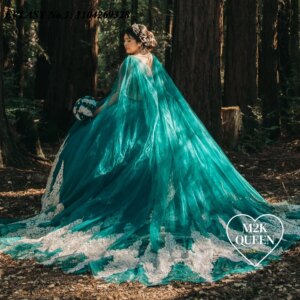 EVLAST Customized 2025 Emerald Green Quinceanera Dress Ball Gown Gold Applique Beading Cape Sweet 16 Vestidos De 15 Anos E3Q629