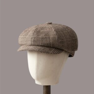 Autumn and winter new men’s women’s fashion plaid newspaper boy hat big round show small casual face