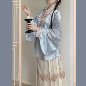 Hanfu Chinese style cross-wear cross-neck short skirt embroidered suit