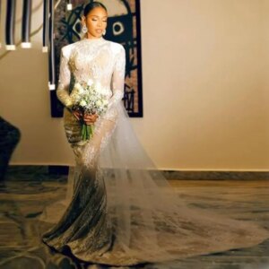 High Neck Long Sleeves Mermaid Bridal Gowns With Tulle Sweep Train Vintage Wedding Vestidos Lace Pearls Beaded Wedding Dresses