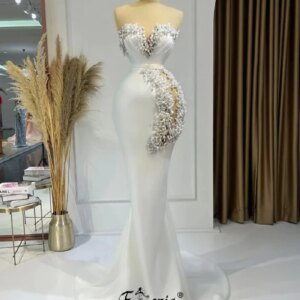Elegant Pearls Mermaid Formal Evening Dress Beaded Backless White Satin Prom Dresses Special Occasion Wear Robe De Soiree 2023